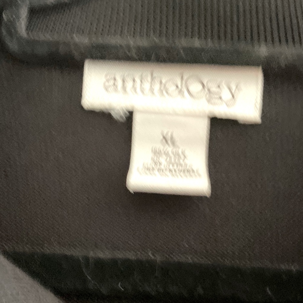 Anthology 100% silk long sleeve polo. Size XL black - Picture 2 of 3